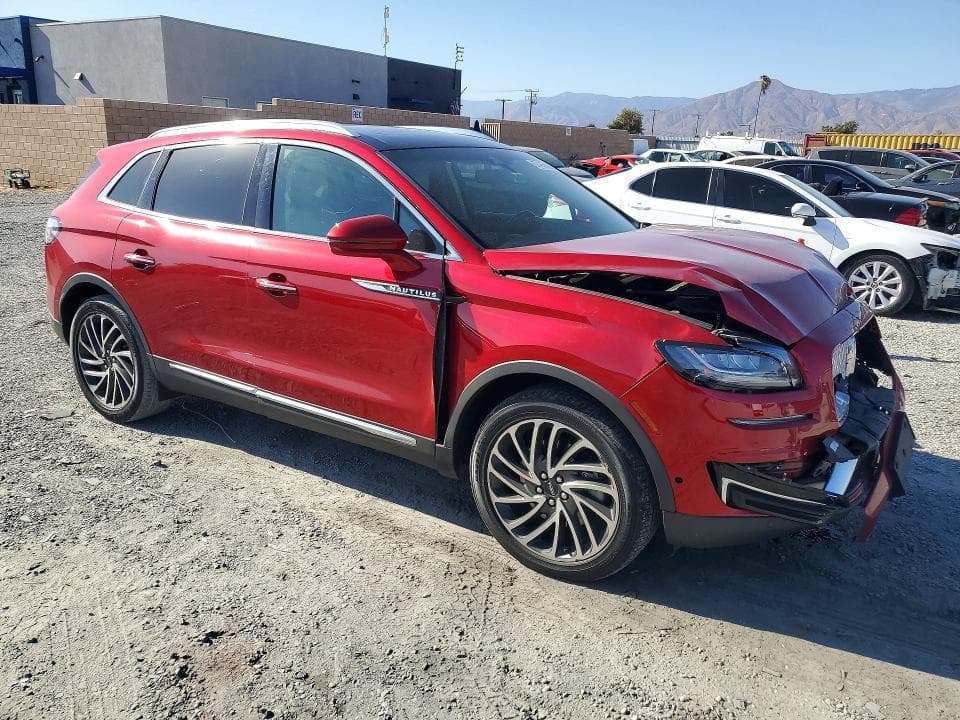 2020 LINCOLN NAUTILUS RESERVE 4