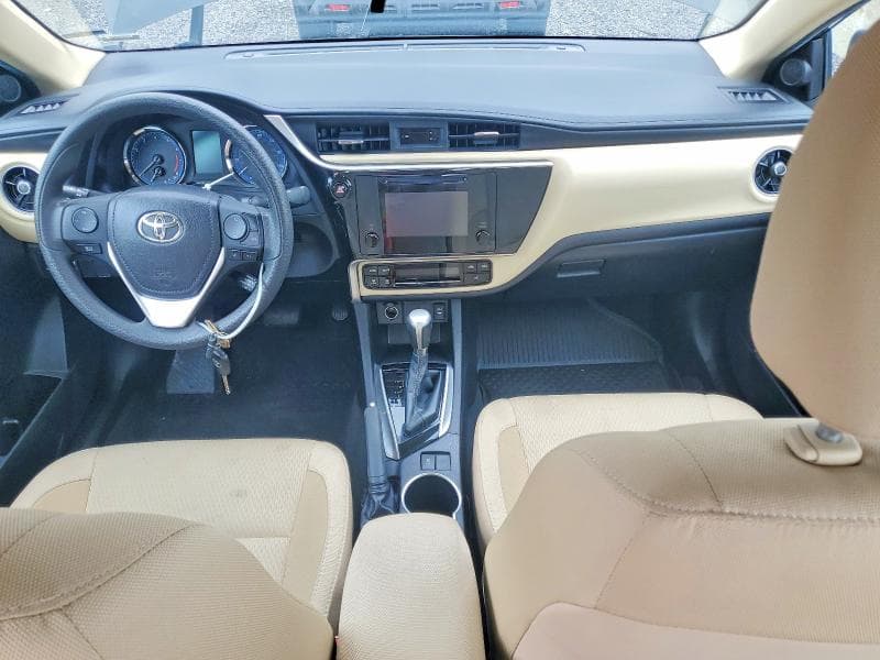 2019 TOYOTA COROLLA LE 8
