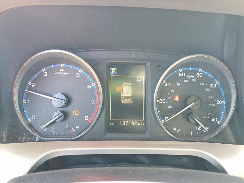2018 TOYOTA RAV4 XLE 9
