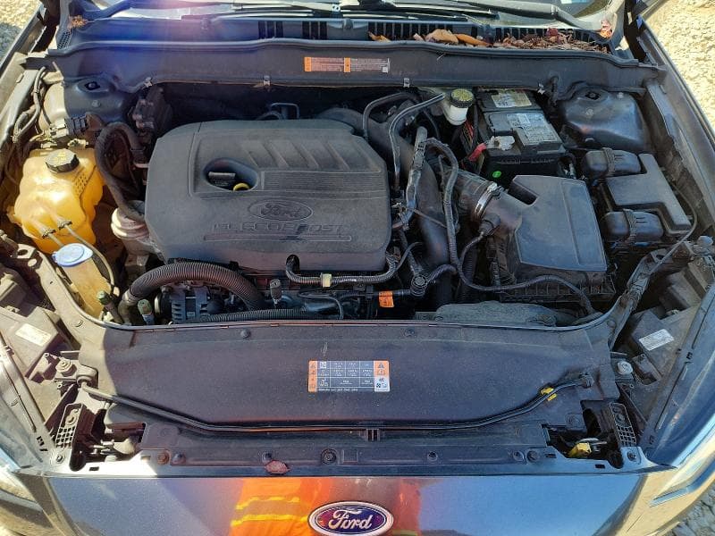 2017 FORD FUSION SE 11