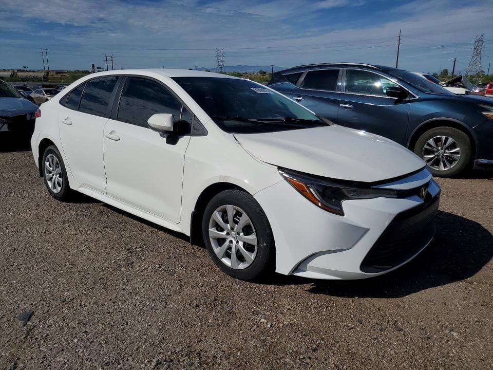 2025 TOYOTA COROLLA LE 4