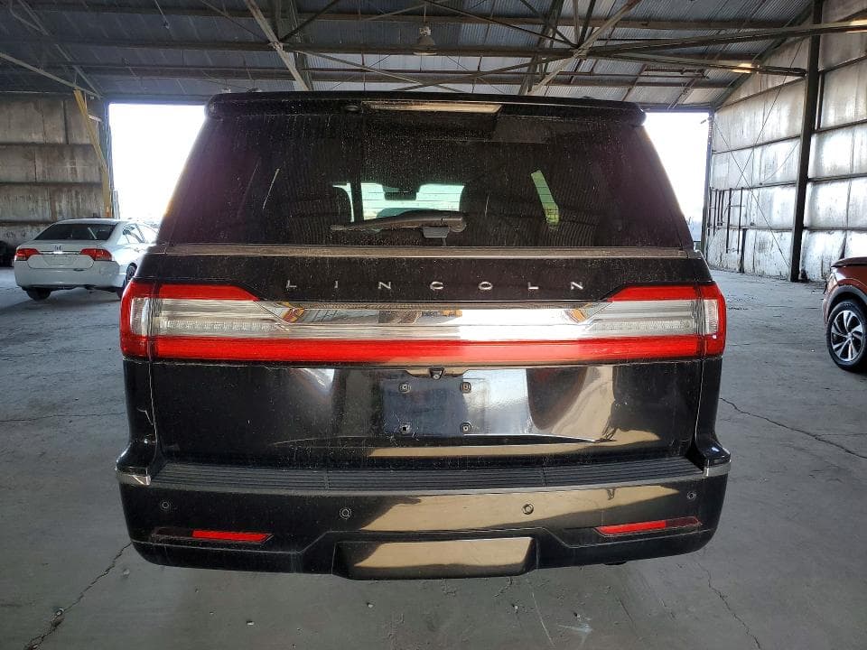 2018 LINCOLN NAVIGATOR SELECT 6