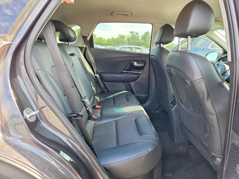 2019 KIA NIRO S TOURING 10