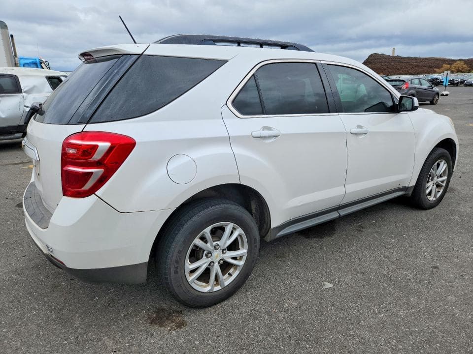 2017 CHEVROLET EQUINOX LT 3