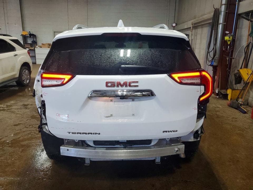 2023 GMC TERRAIN SLT 6