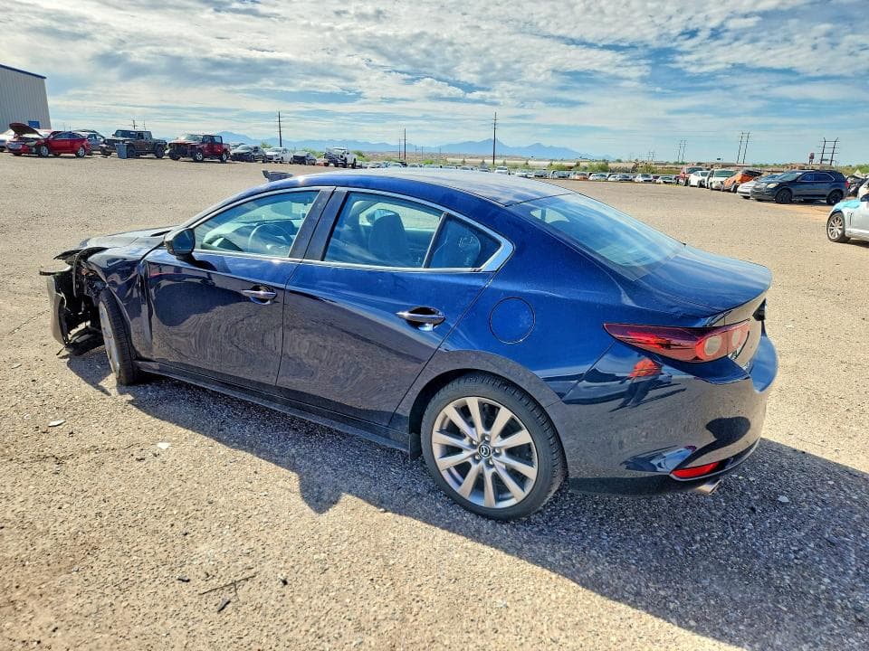 2022 MAZDA 3 SELECT 2