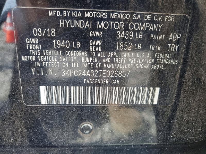 2018 HYUNDAI ACCENT SE 12