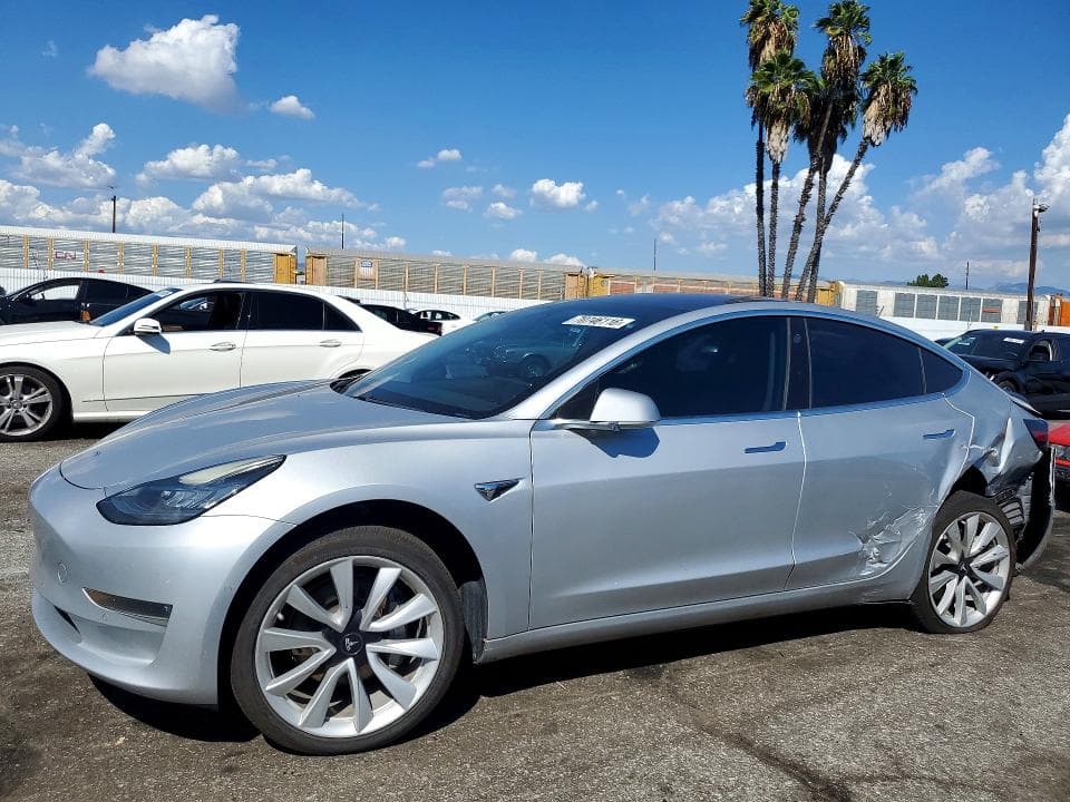 2018 TESLA MODEL 3 - 1
