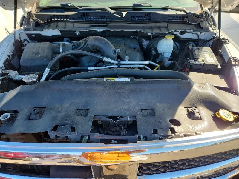 2019 RAM 1500 CLASSIC SLT 11