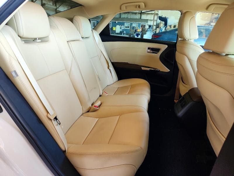 2017 TOYOTA AVALON XLE 10