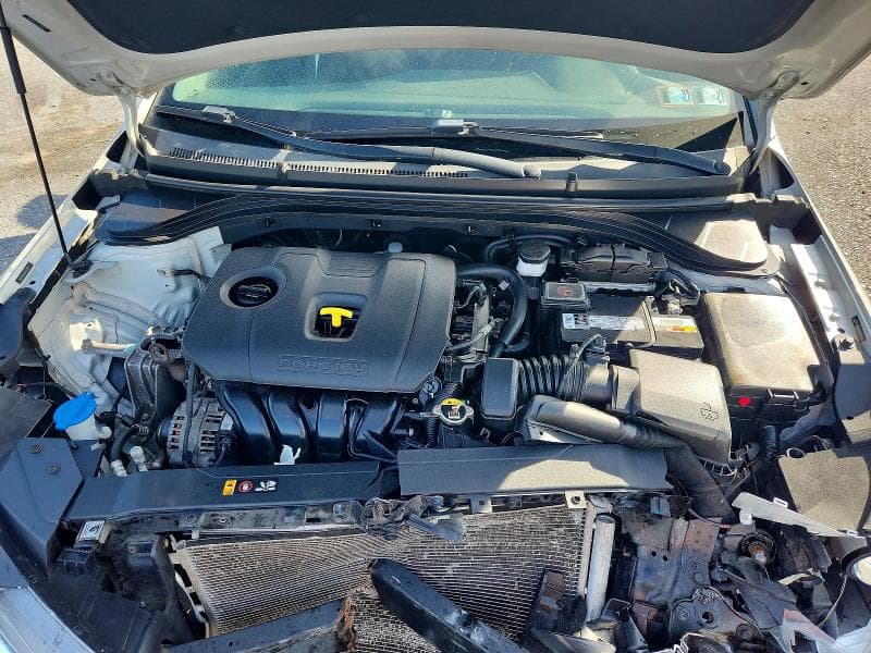 2020 HYUNDAI ELANTRA SEL 11