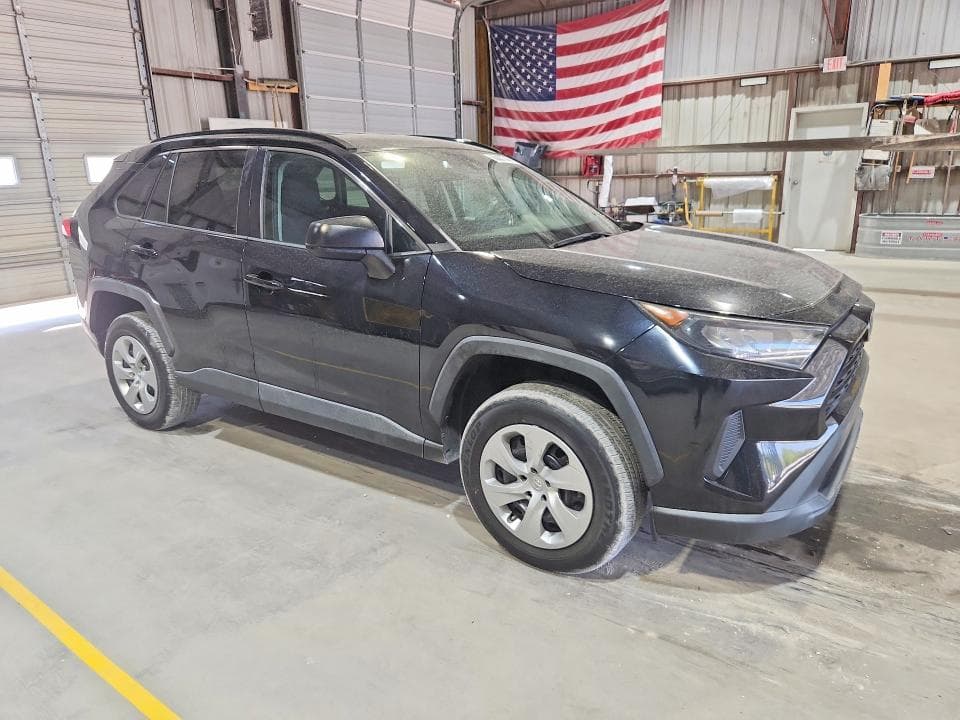 2020 TOYOTA RAV4 LE 4
