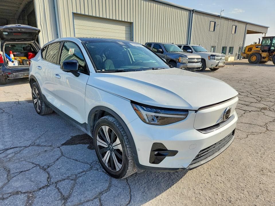 2023 VOLVO C40 RECHARGE PLUS 4