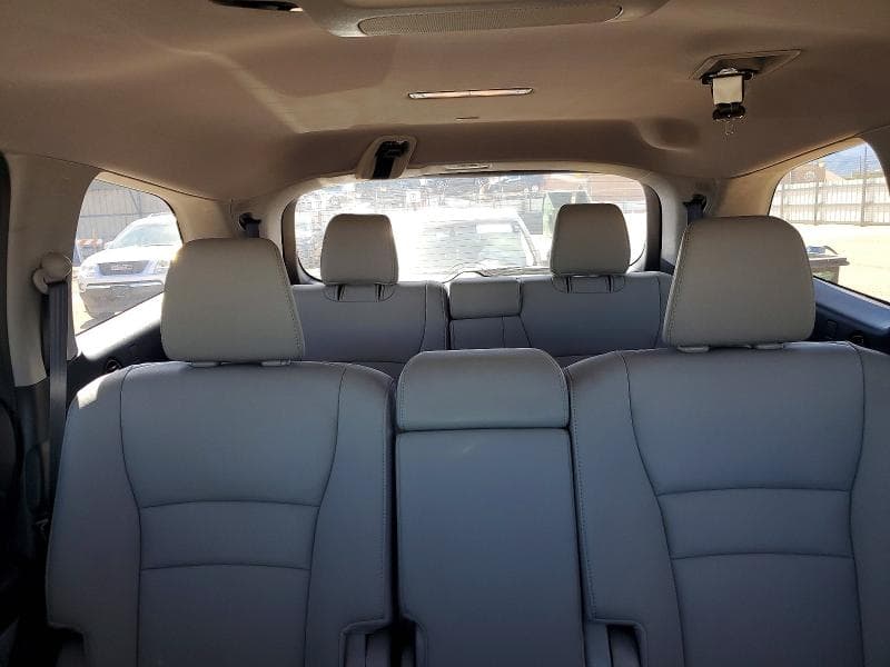2019 HONDA PILOT TOURING 10