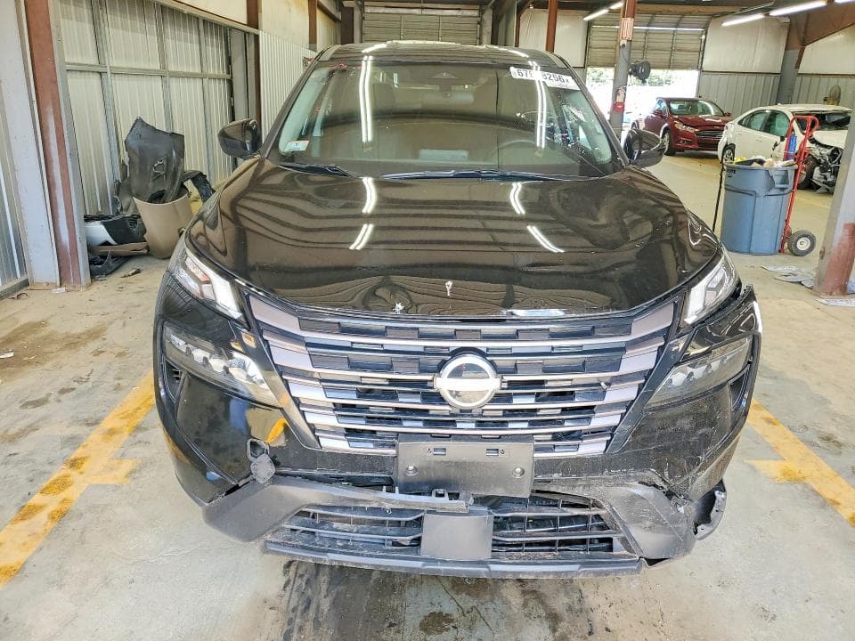 2026 NISSAN ROGUE SV 5