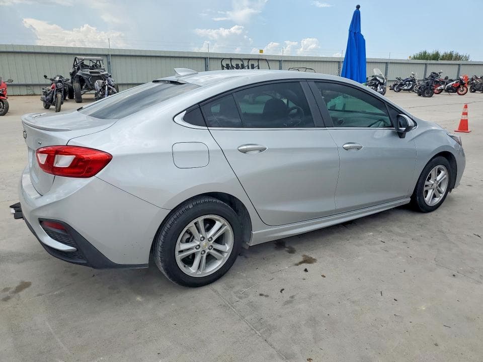 2017 CHEVROLET CRUZE LT 3