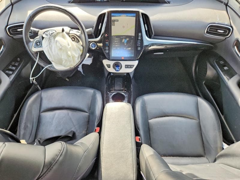 2018 TOYOTA PRIUS PRIME ADVANCED 8