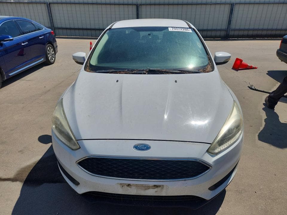 2017 FORD FOCUS SE 5