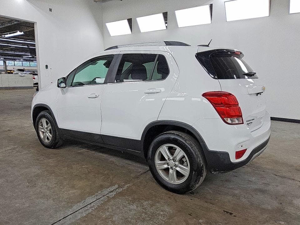 2020 CHEVROLET TRAX 1LT 2