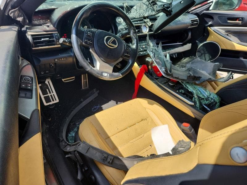 2017 LEXUS RC 200T 8