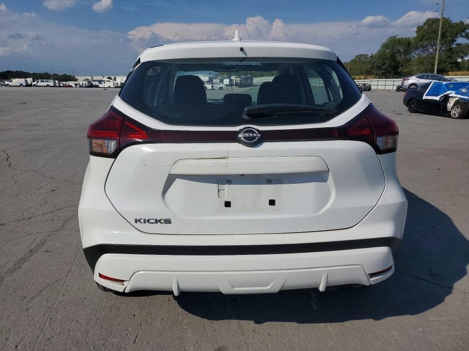 2024 NISSAN KICKS S 6