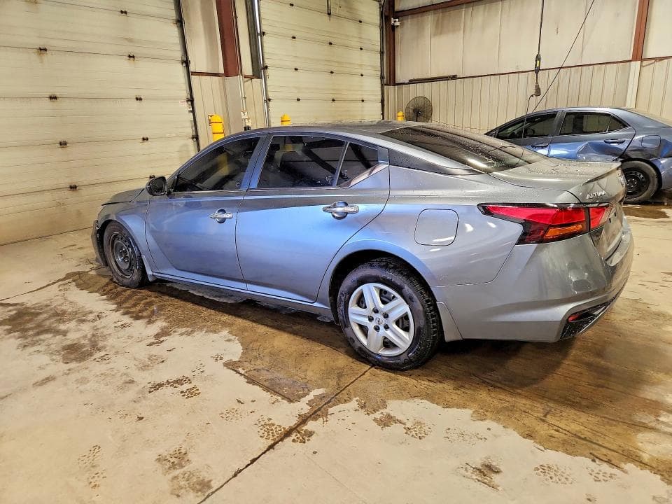 2022 NISSAN ALTIMA S 2