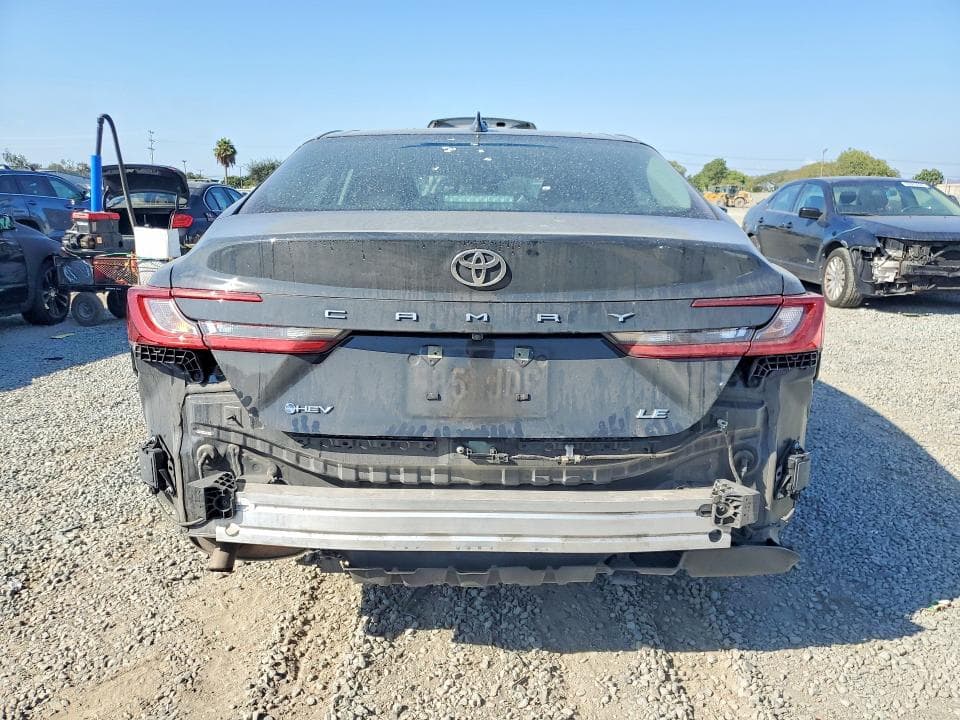 2026 TOYOTA CAMRY LE 6