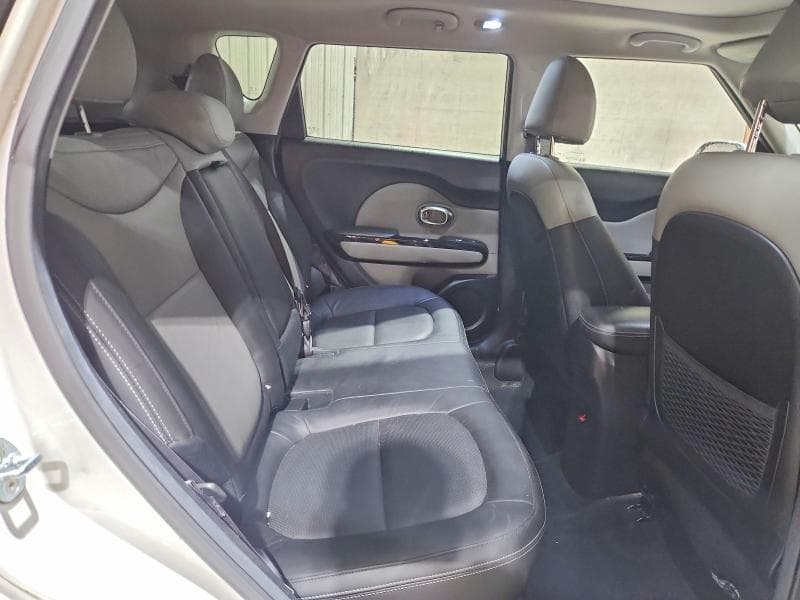 2017 KIA SOUL + 10