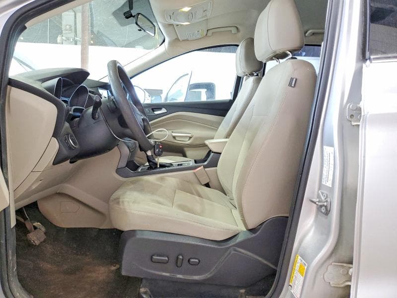 2017 FORD ESCAPE SE 7