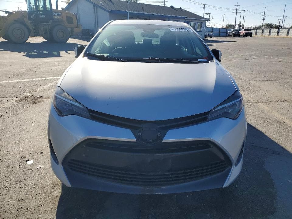 2017 TOYOTA COROLLA LE 5