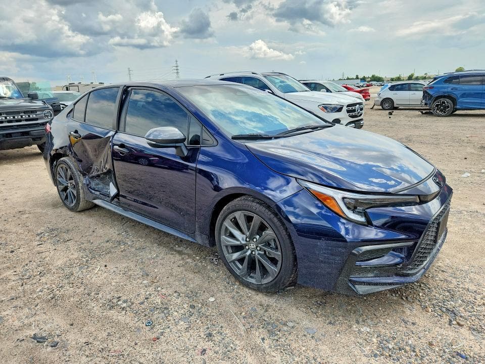 2024 TOYOTA COROLLA SE 4