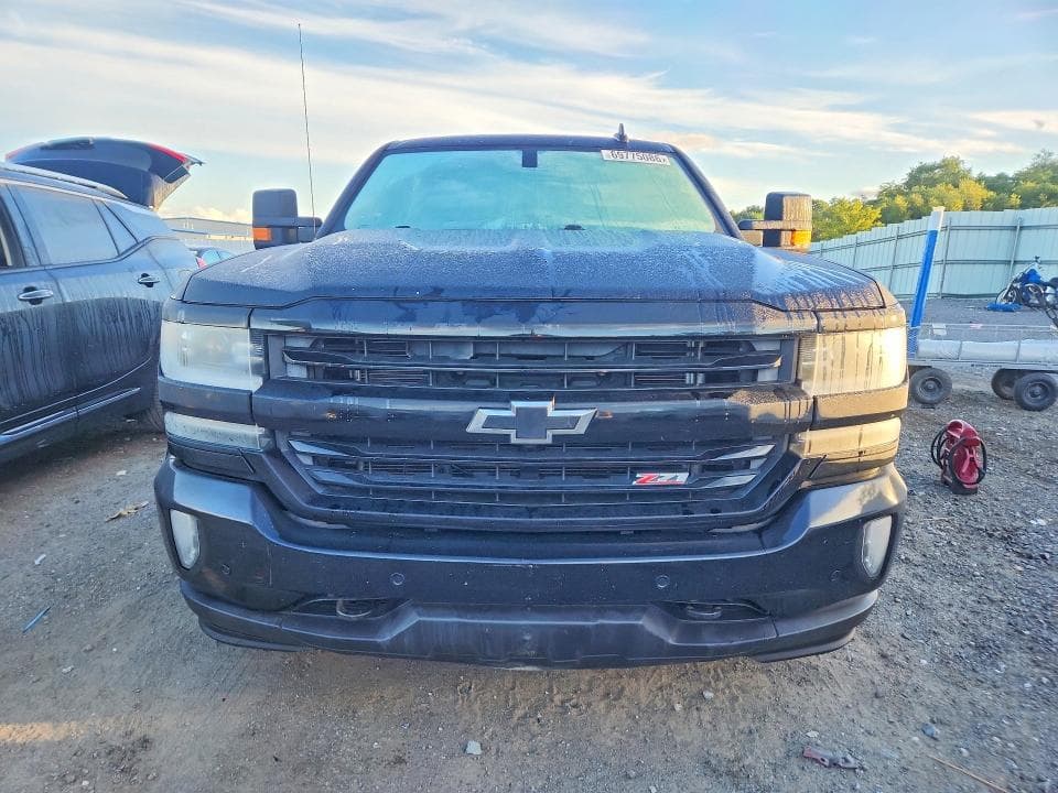 2017 CHEVROLET SILVERADO K1500 LTZ 5