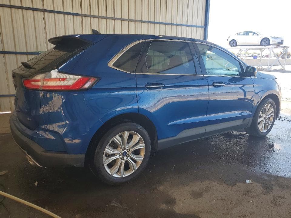 2022 FORD EDGE TITANIUM 3