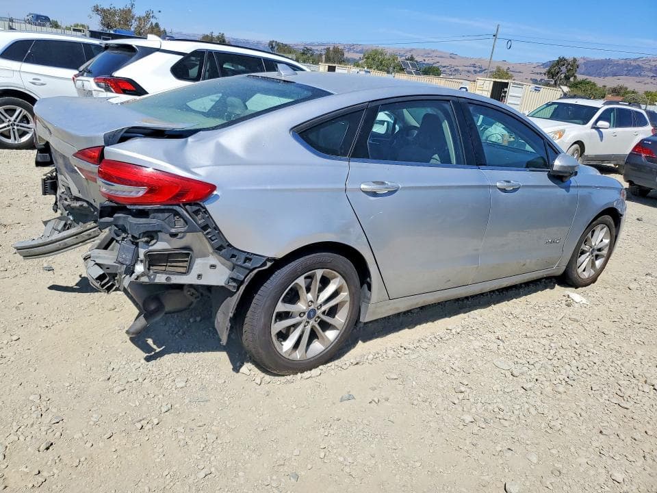 2019 FORD FUSION SE 3