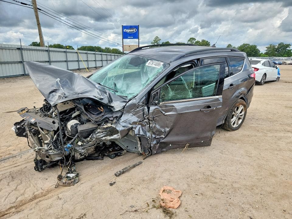 2018 FORD ESCAPE SE - 1