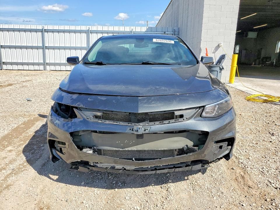2017 CHEVROLET MALIBU LT 5