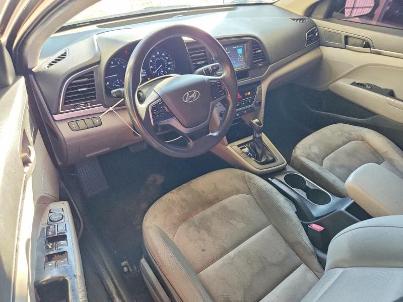 2017 HYUNDAI ELANTRA SE 8
