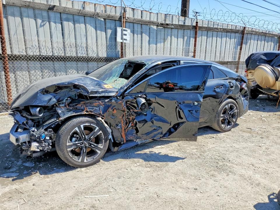 2022 KIA K5 GT LINE