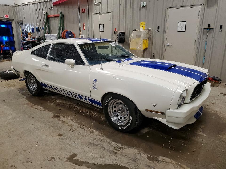 1976 FORD MUSTANG 4