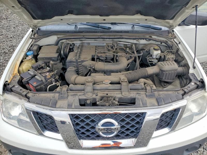 2018 NISSAN FRONTIER S 11