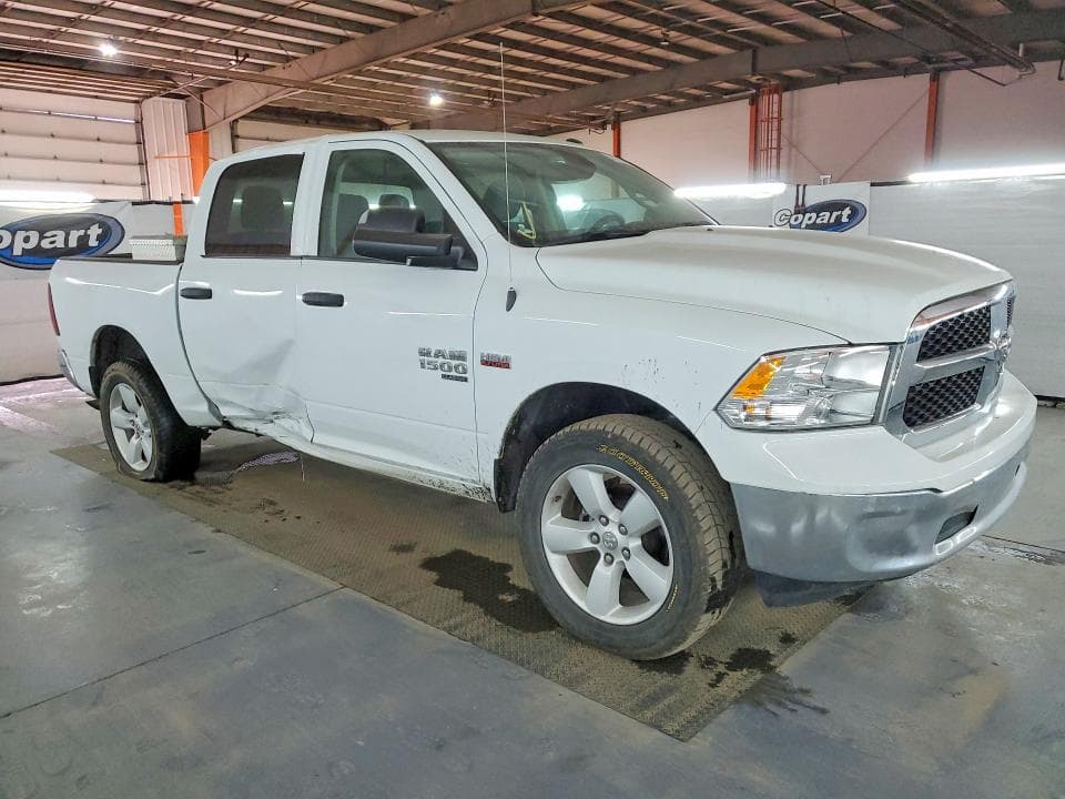 2023 RAM 1500 CLASSIC SLT 4