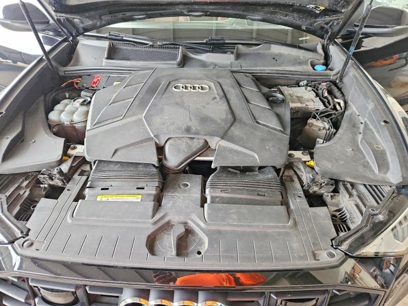 2019 AUDI Q8 PRESTIGE S-LINE 12