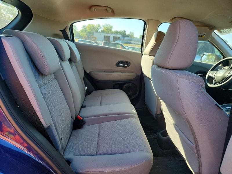 2017 HONDA HR-V LX 11