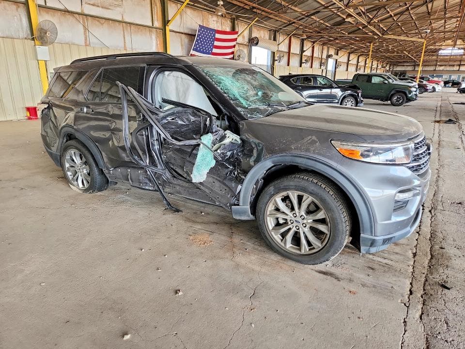 2021 FORD EXPLORER XLT 4