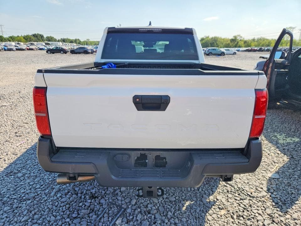 2024 TOYOTA TACOMA SR 6