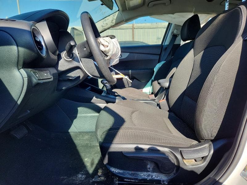 2020 KIA FORTE LXS 7