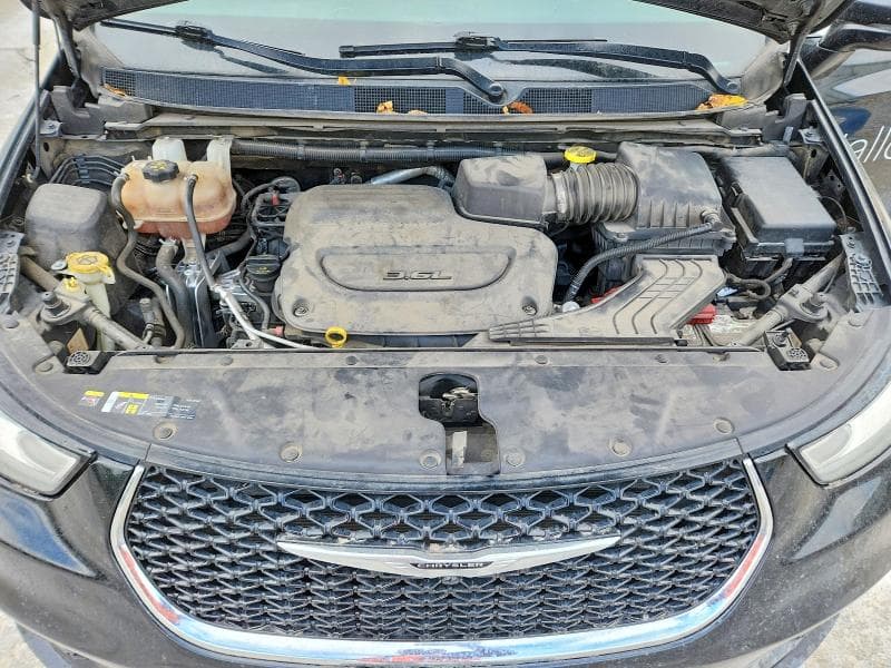 2022 CHRYSLER PACIFICA TOURING L 12