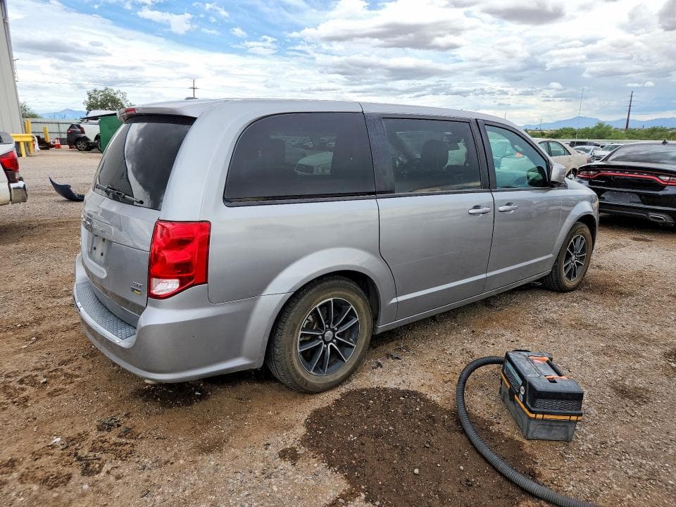2019 DODGE GRAND CARAVAN GT 3