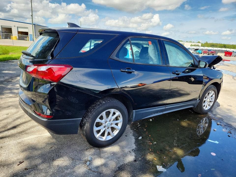 2018 CHEVROLET EQUINOX LS 3