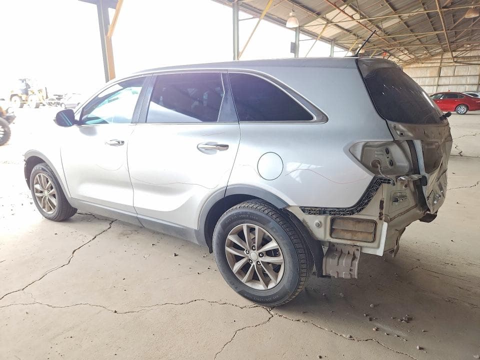 2017 KIA SORENTO L 2